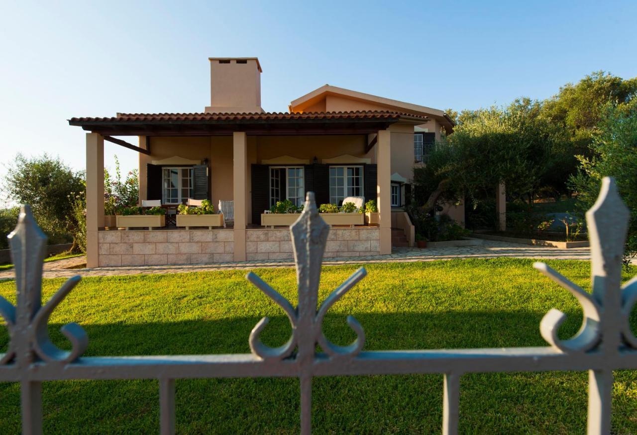 Penelope Dream Pool Villa Minia ภายนอก รูปภาพ